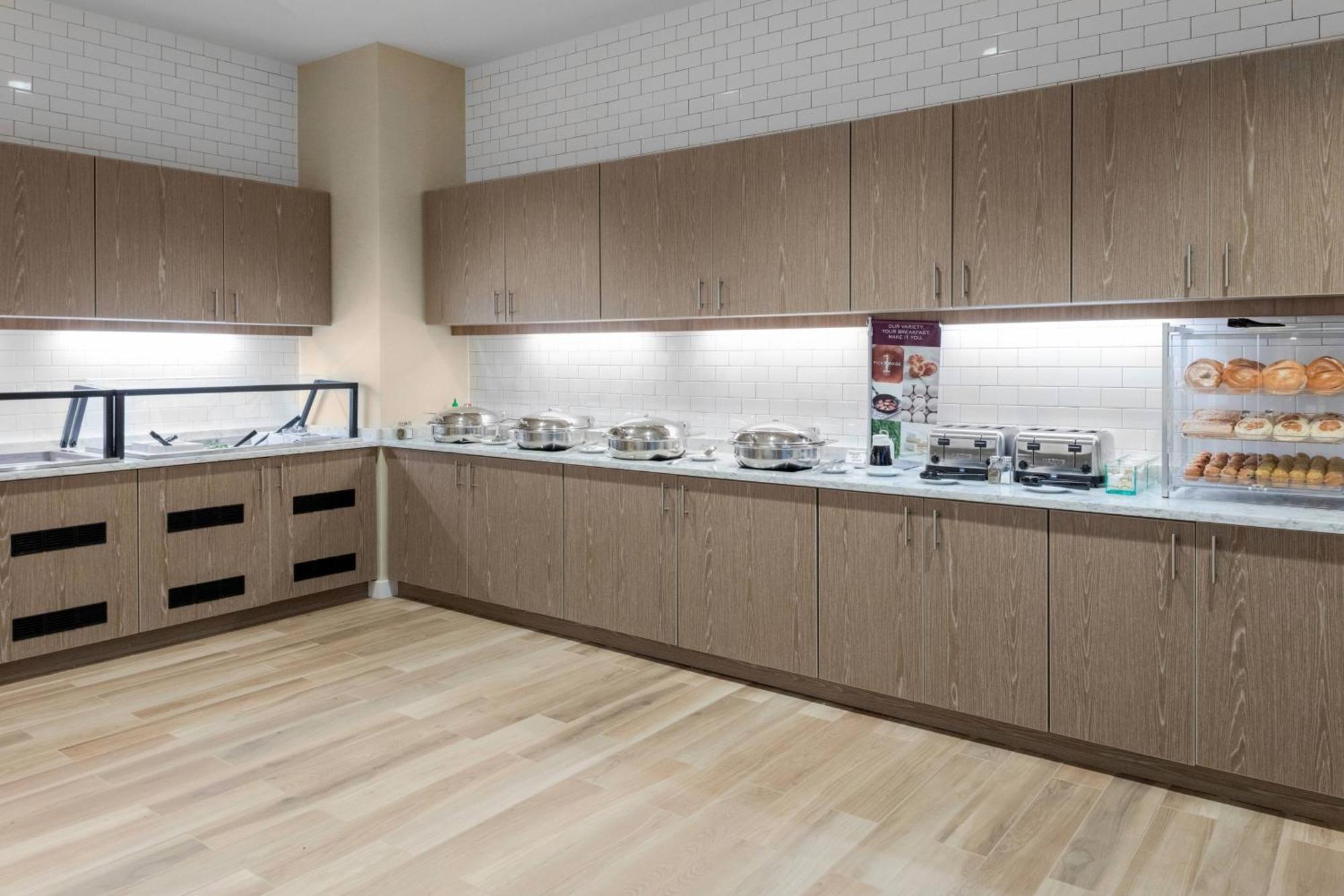 Residence Inn By Marriott Virginia Beach Town Center Esterno foto