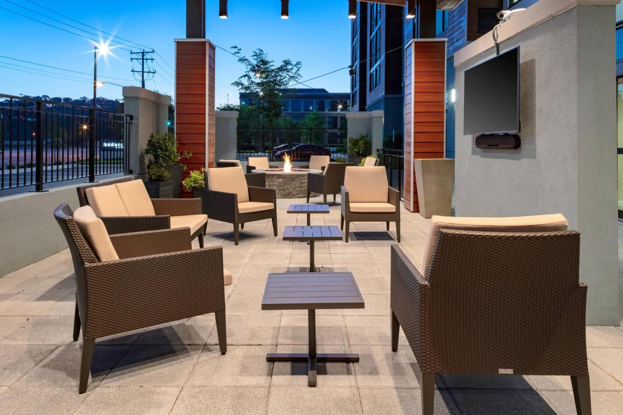 Residence Inn By Marriott Virginia Beach Town Center Esterno foto