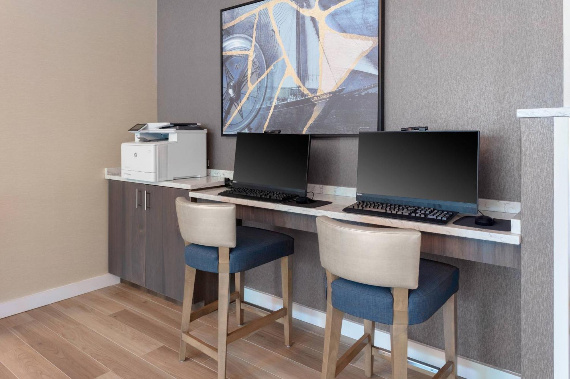 Residence Inn By Marriott Virginia Beach Town Center Esterno foto